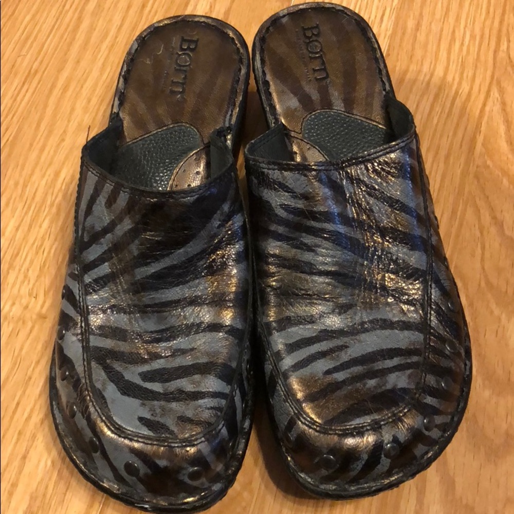 Zebra pattern born shoes